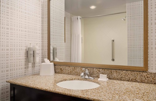 Thomson Hotel | Hampton Inn Thomson