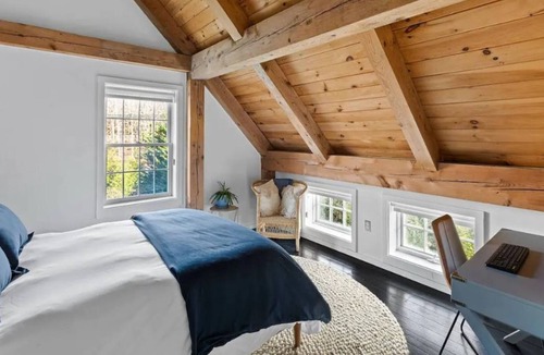 Sag Harbor Cottage | Hamptons Designer Cottage w Pool by Wölffer Estate