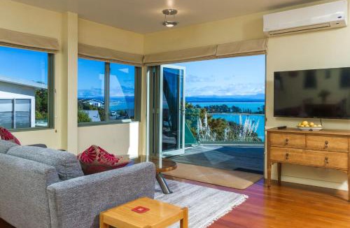Stepneyville Apartment | Harbour View - One