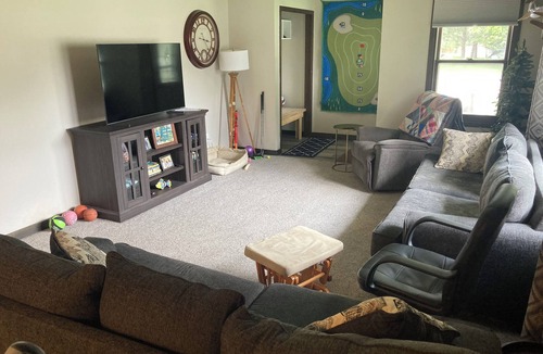 Hawley House | Hawley Home Close to Detroit Lakes and Lakes Country!