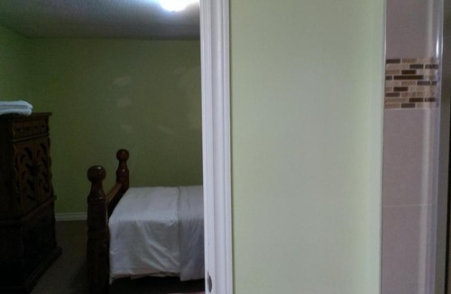 Waterloo House | HB Guest Home 2