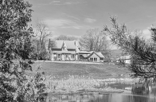 Mulmur House | Heaven on 5th, Luxury in the Canadian Countryside, 9 bedrooms, hot tub, and pool