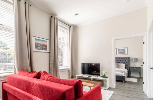 Smiths Falls Apartment | Heritage Rideau 1Br Apartment Free Parking 2