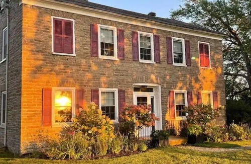Merrickville-Wolford House | Heritage Stone House on the Rideau Canal