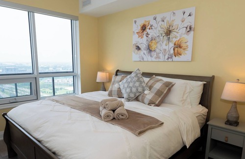 Markham Apartment | High-rise luxurylandscape in heart of Markham3bedroomsApartment2free parking