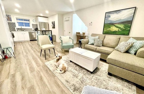 Meaford Apartment | Hills - 4 Rental Suites in 1 - Downtown Meaford