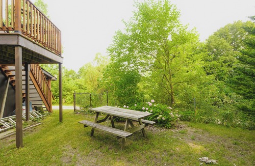Port Franks Cabin | Hilltop Haven - Lake Huron Cottage!