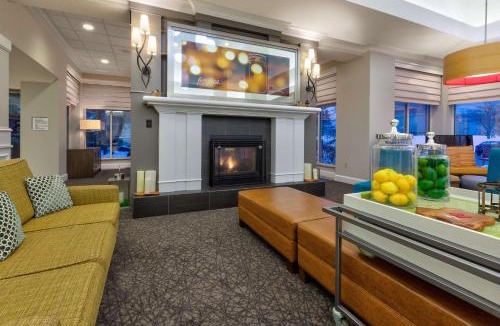 Maple Grove Hotel | Hilton Garden Inn Minneapolis Maple Grove