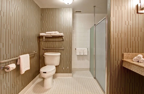 Thornhill Hotel | Hilton Garden Inn Toronto/Markham