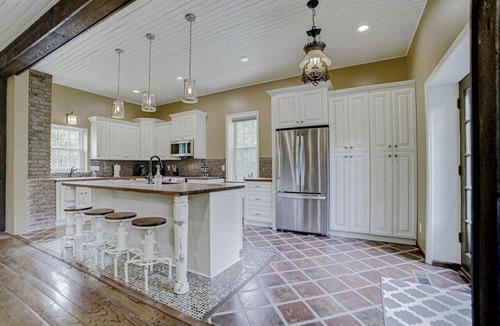 Stillwater Cottage | Historic James Mulvey Carriage house (Whole house)