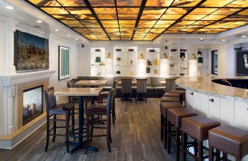 West Bloomington Hotel | Holiday Inn - Bloomington W MSP Airport Area by IHG