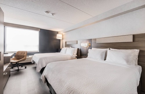 Black Creek Hotel | Holiday Inn Express Toronto - North York by IHG