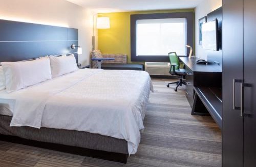 White Bear Lake Hotel | Holiday Inn Express Hotel & Suites-St. Paul by IHG