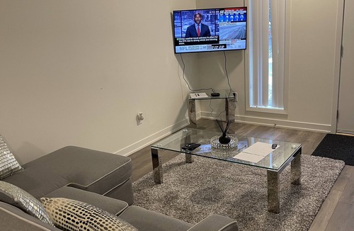 Toronto Apartment | Home away from home