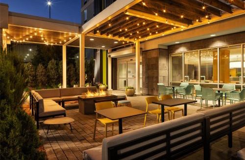 Roseville Hotel | Home2 Suites by Hilton Roseville Minneapolis