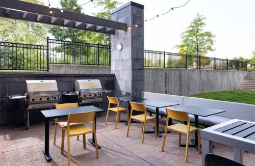 Roseville Hotel | Home2 Suites by Hilton Roseville Minneapolis