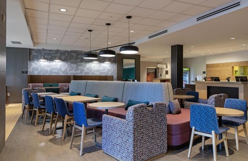 Jasper Place Hotel | Home2 Suites by Hilton West Edmonton