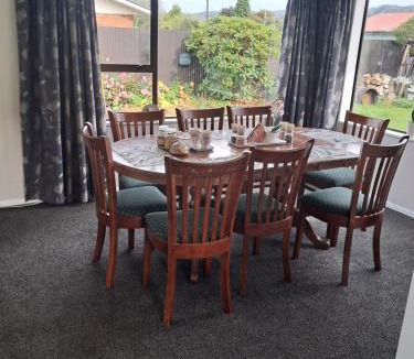 Reefton House | Homestay Reefton