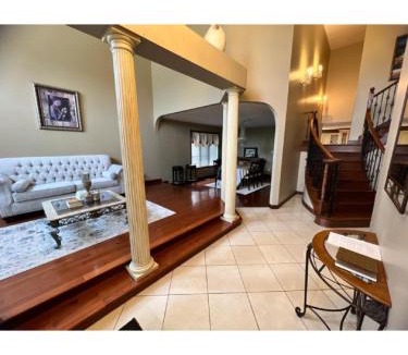 Windsor House | Hotel/Home