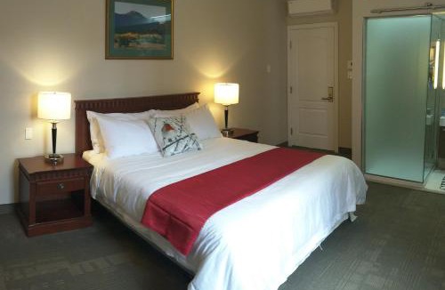 Quartier des Spectacles Hotel | Hotel Le Deville