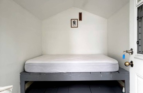 Killaloe House | House ∙ 1 bedroom ∙ 2 guests