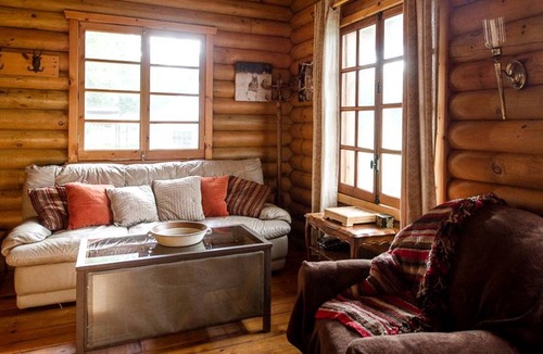 Ottawa Division House | House ∙ 1 bedroom ∙ 8 guests