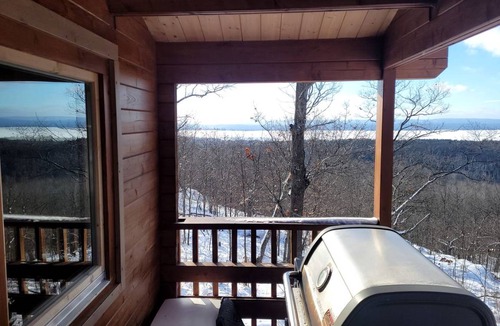 Golden Lake House | House ∙ 1 bedroom ∙ 6 guests