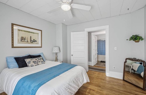 Merriam Park House | House ∙ 4 bedrooms ∙ 10 guests