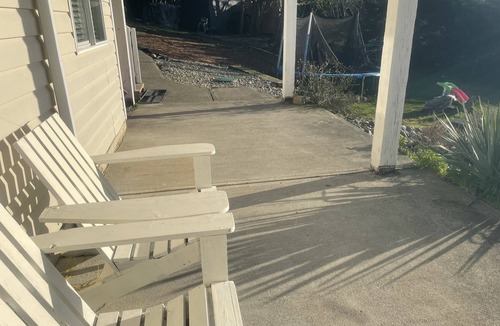 Comox House | House private mountain ocean view one acre 2 bedrooms