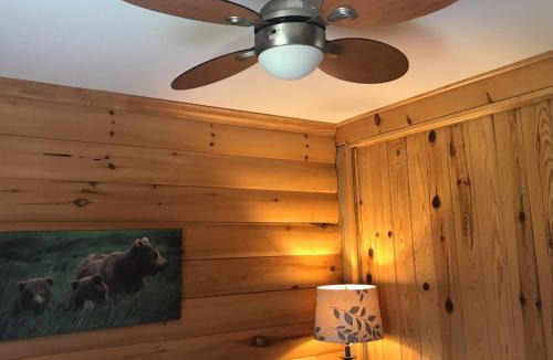 Madawaska Valley Bed & Breakfast | Hush Lodge and Cottages
