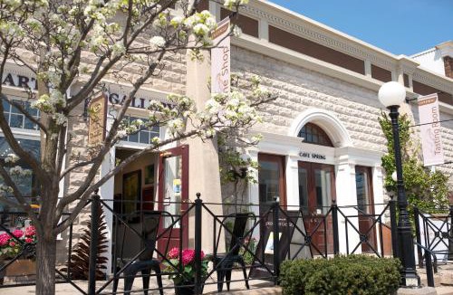 Jordan Hotel | Inn On The Twenty