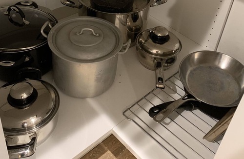 Westminster Apartment | Inviting apartment with private entrance & parking