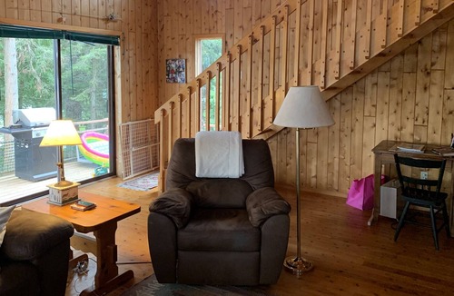Manitoulin District Cabin | Island Vacation Home