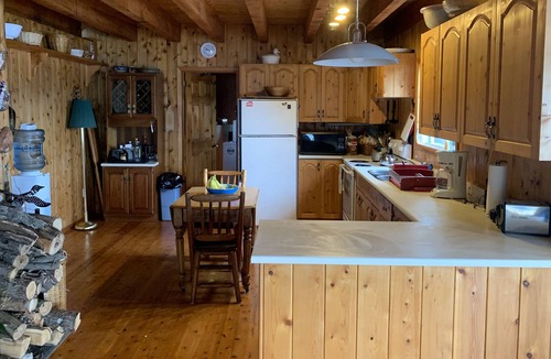 Manitoulin District Cabin | Island Vacation Home