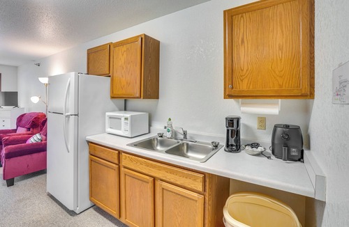 Pipestone County Apartment | Jasper Studio Near Split Rock Creek State Park!