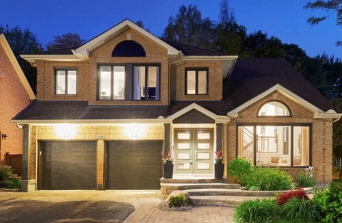 Ottawa Division House | KASHY HOMES-executive home oasis