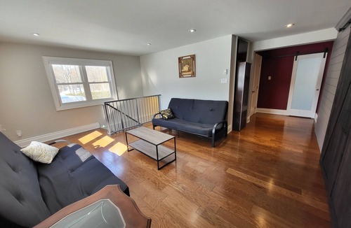 Victoria Road Cottage | Kawartha Lakes Waterfront Cottage With Hot Tub!