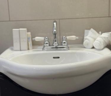 Kenora Hotel | Kenricia Hotel