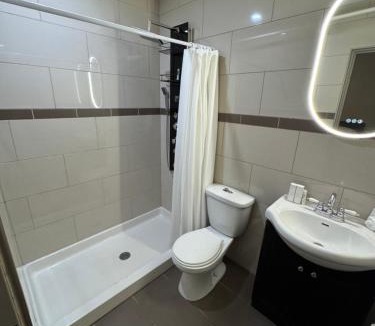 Kenora Hotel | Kenricia Hotel