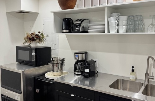 Queenston Hotel | Kent Motel Niagara on the Lake