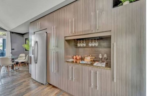Puce House | Key West Cottage