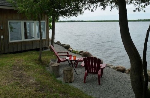 Carden Cottage | Kozy Korner - Wrap-Around Waterfront Cottage Only Steps from the Water!