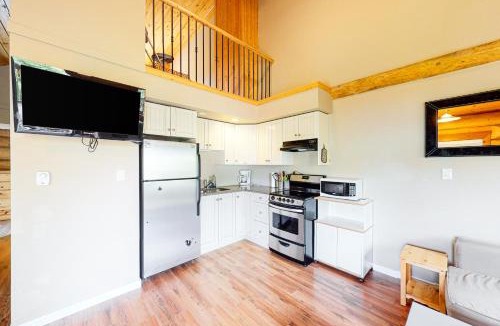 Lac Le Jeune House | Lac Le Jeune #30