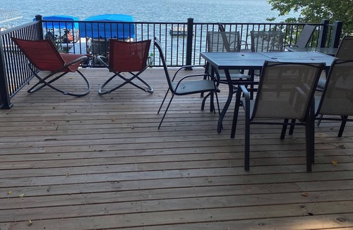 Spicer House | Lake Florida Getaway
