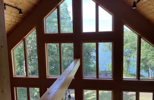 Battle Lake House | Lake Front House with lots of privacy and space!