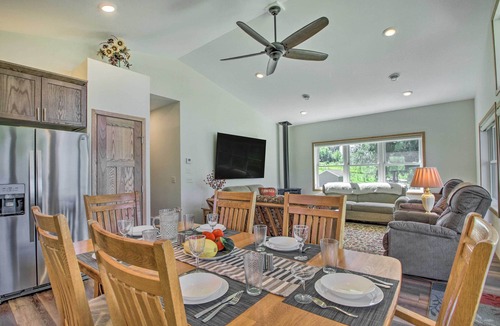 Brandon House | Lake Home Near Alexandria: Kayaks Provided!