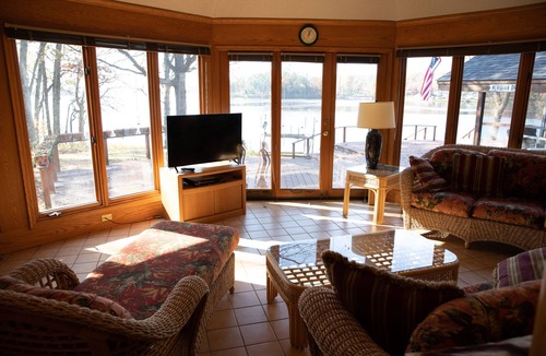 McGregor Cabin | Lake Home Retreat on Big Sandy