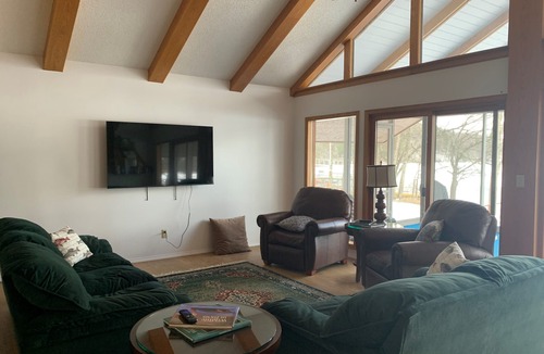 McGregor Cabin | Lake Home Retreat on Big Sandy