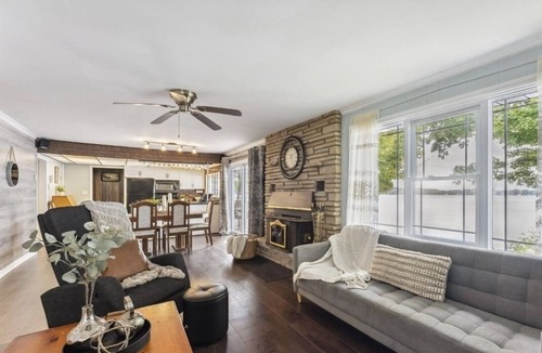 Centre Hastings Cottage | Lake house close to OFSC Trails