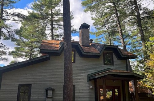Minett Cottage | Lake Joe: Family Cottage + Cabin
